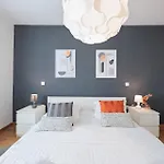 Apartamento Golden Tulip