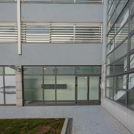 Golden Tulip Apartamento *